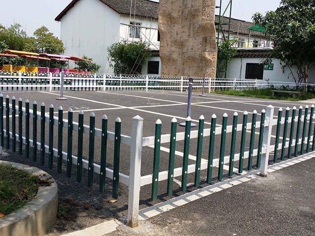 金属栅栏 金属栅栏